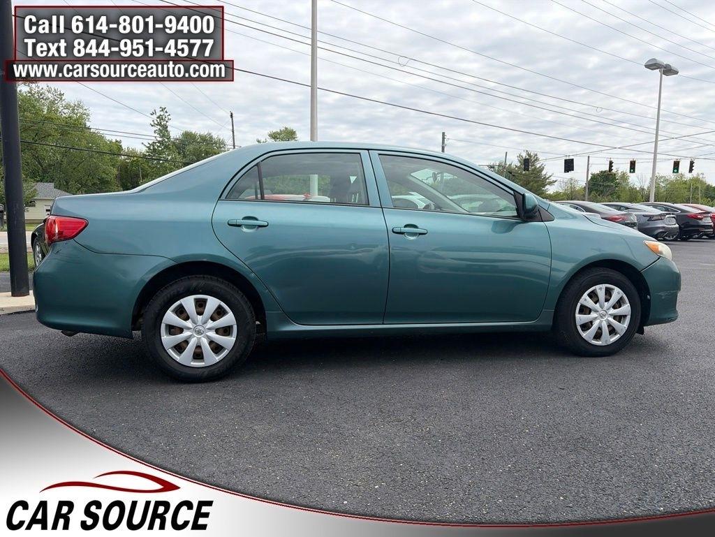 Toyota Corolla  2009