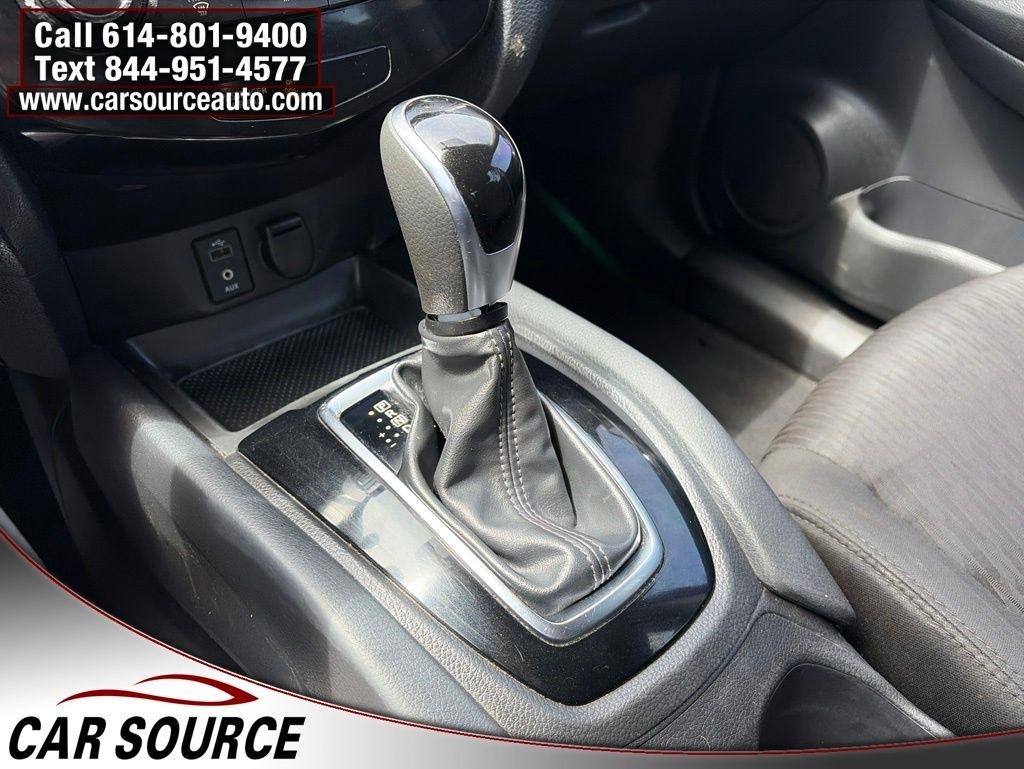 Nissan Rogue  2017