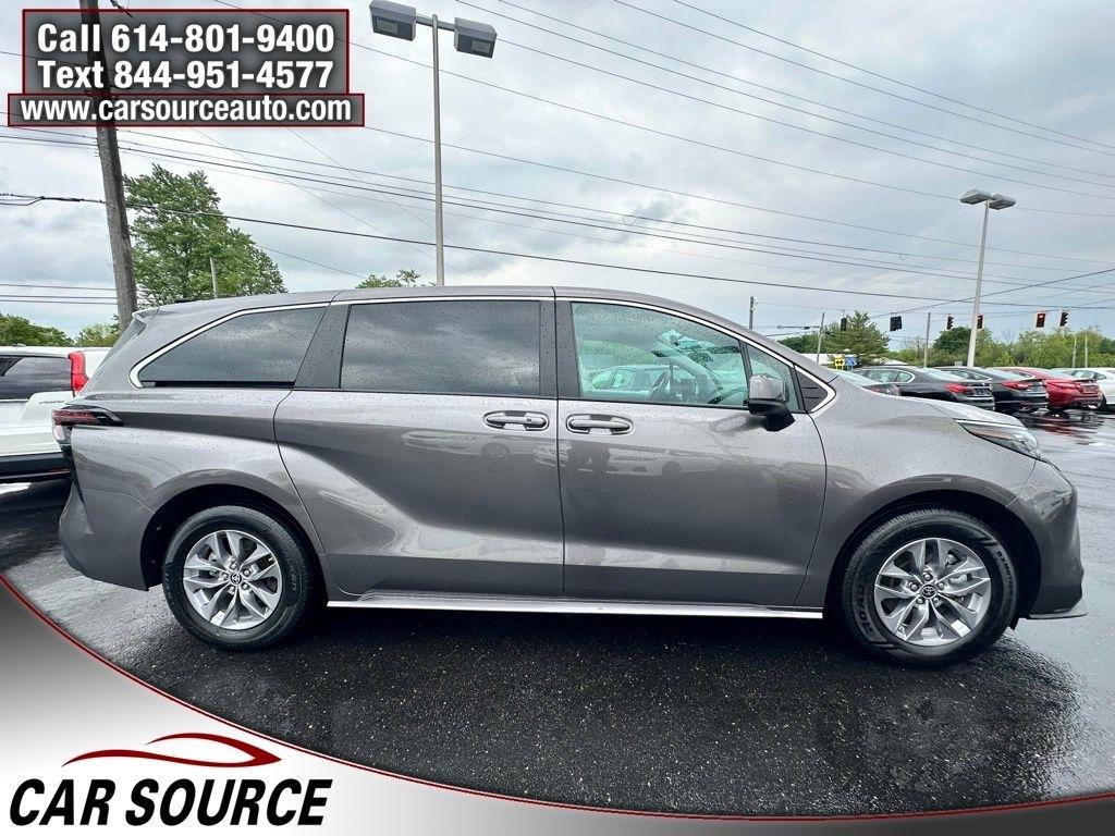 Toyota Sienna  2024