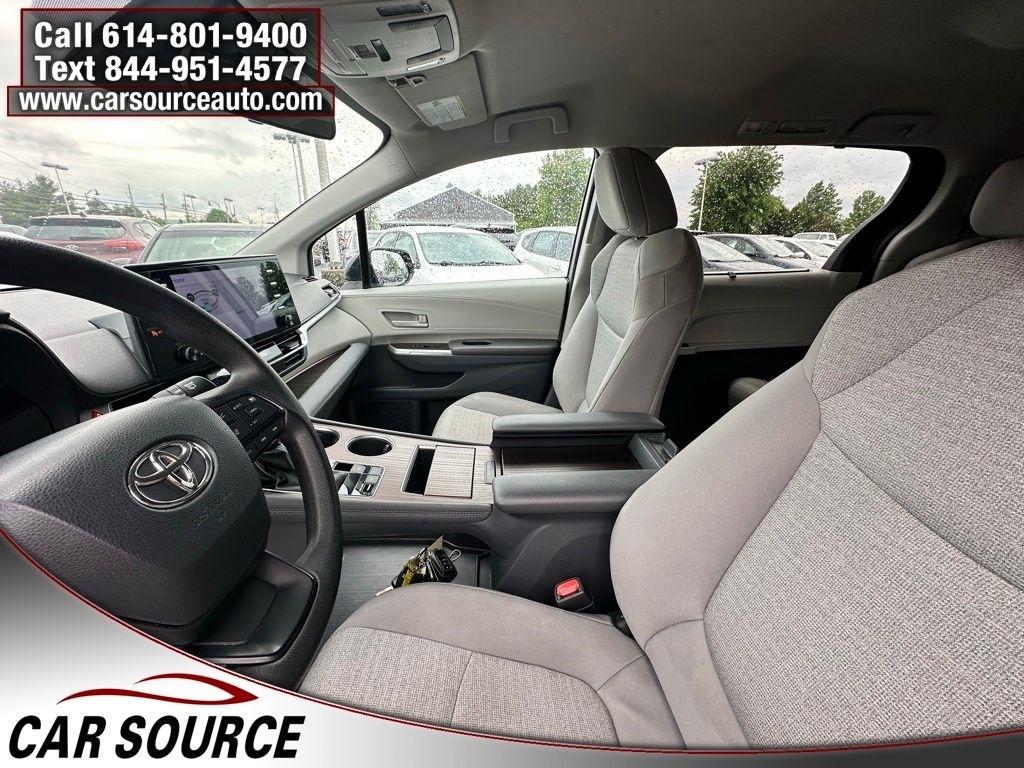 Toyota Sienna  2024