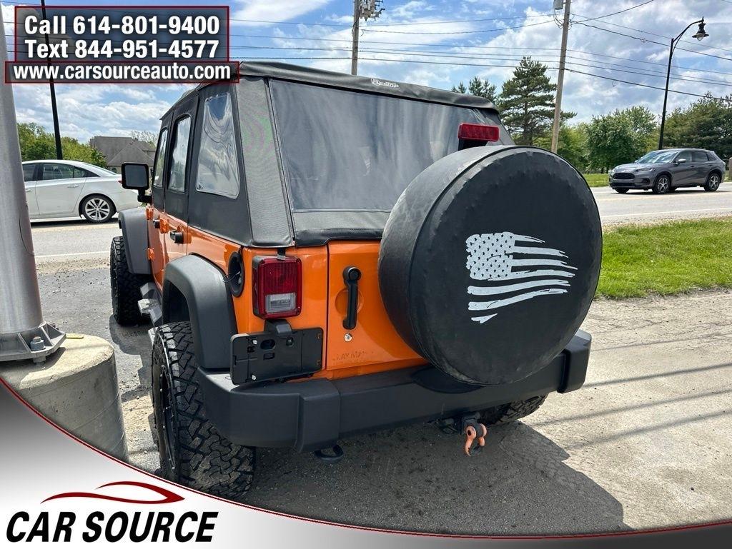 Jeep Wrangler Unlimited  2012