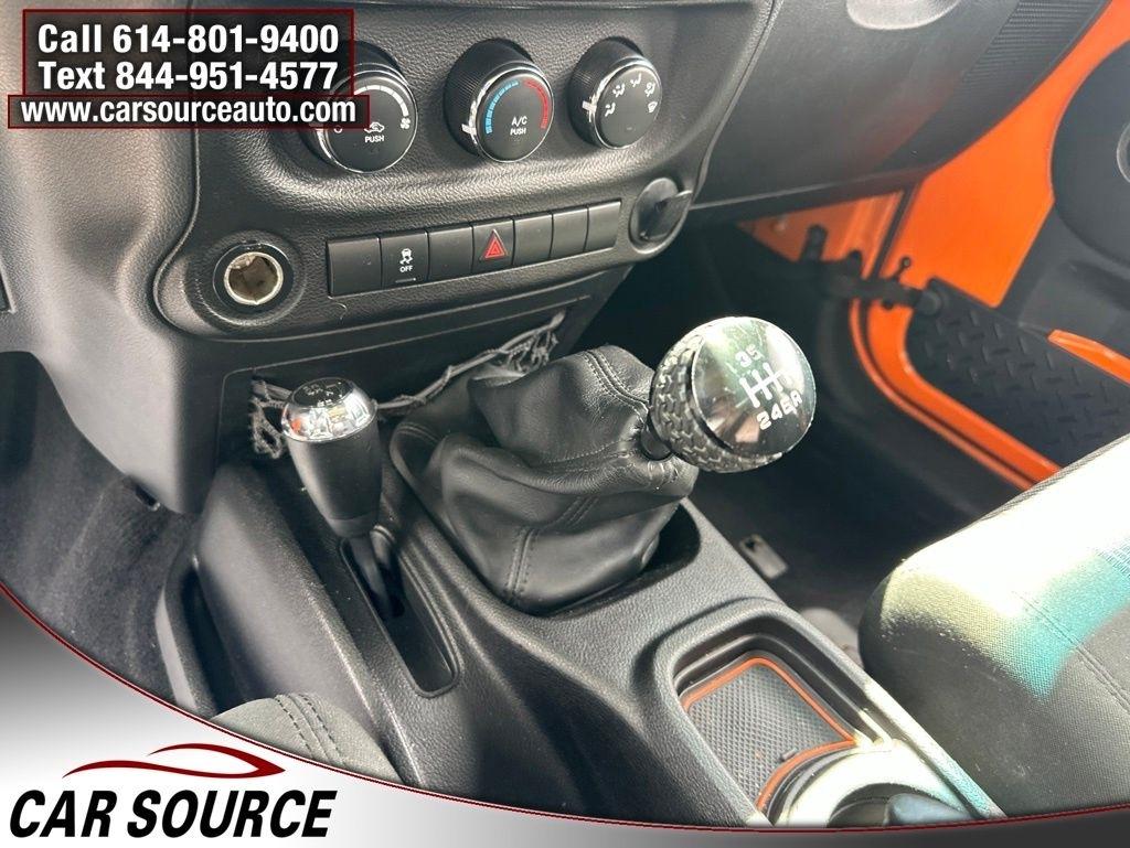 Jeep Wrangler Unlimited  2012