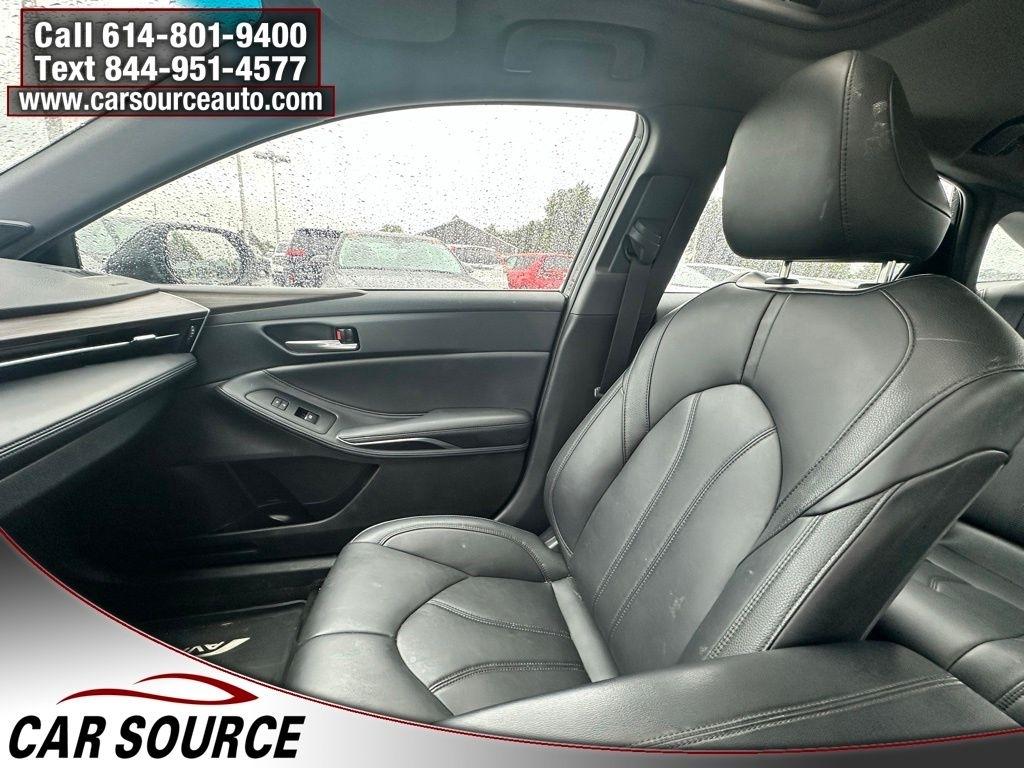 Toyota Avalon  2020