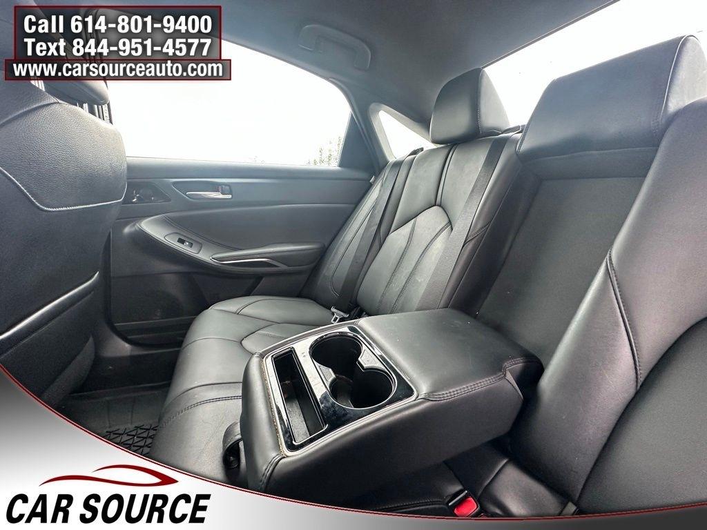 Toyota Avalon  2020