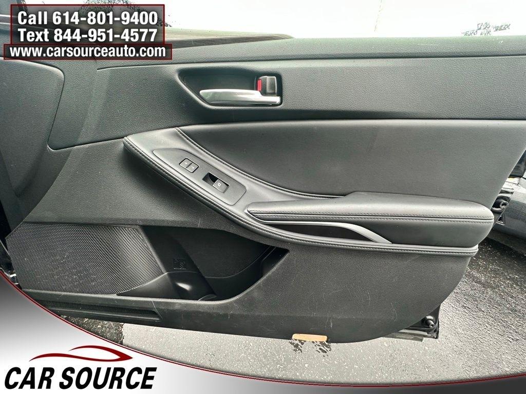 Toyota Avalon  2020