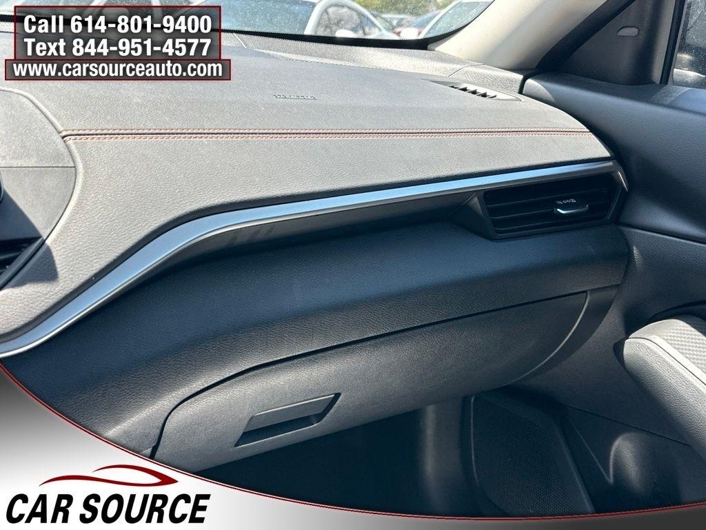 Nissan Altima  2022