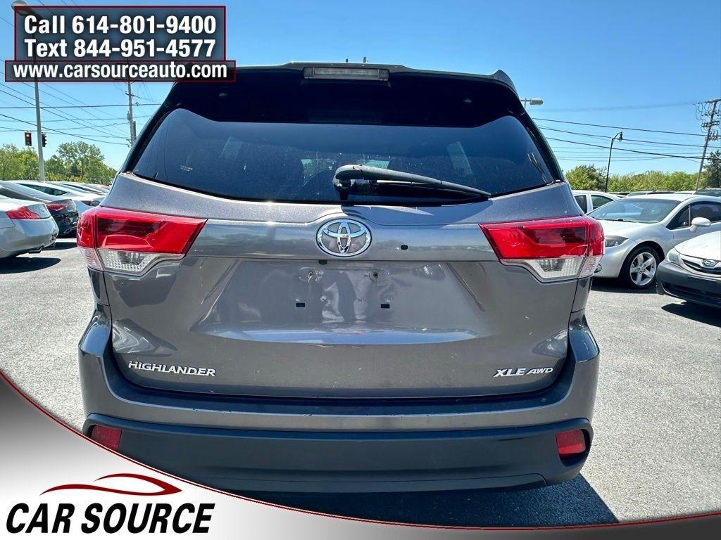 Toyota Highlander  2017