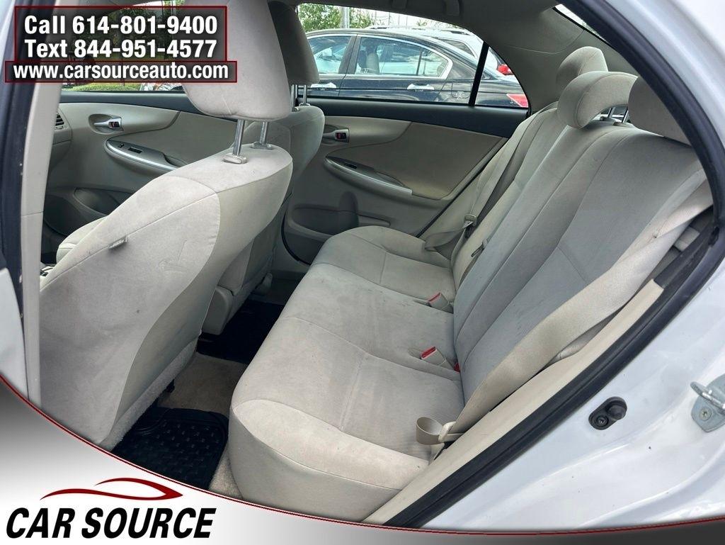 Toyota Corolla  2012