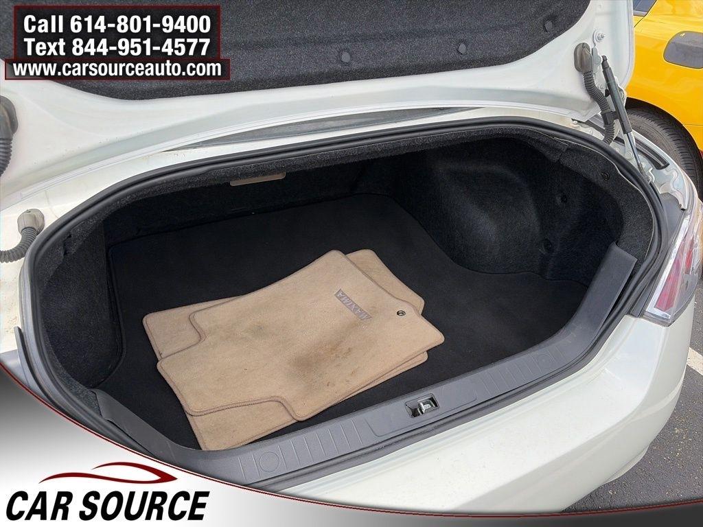 Nissan Maxima  2014