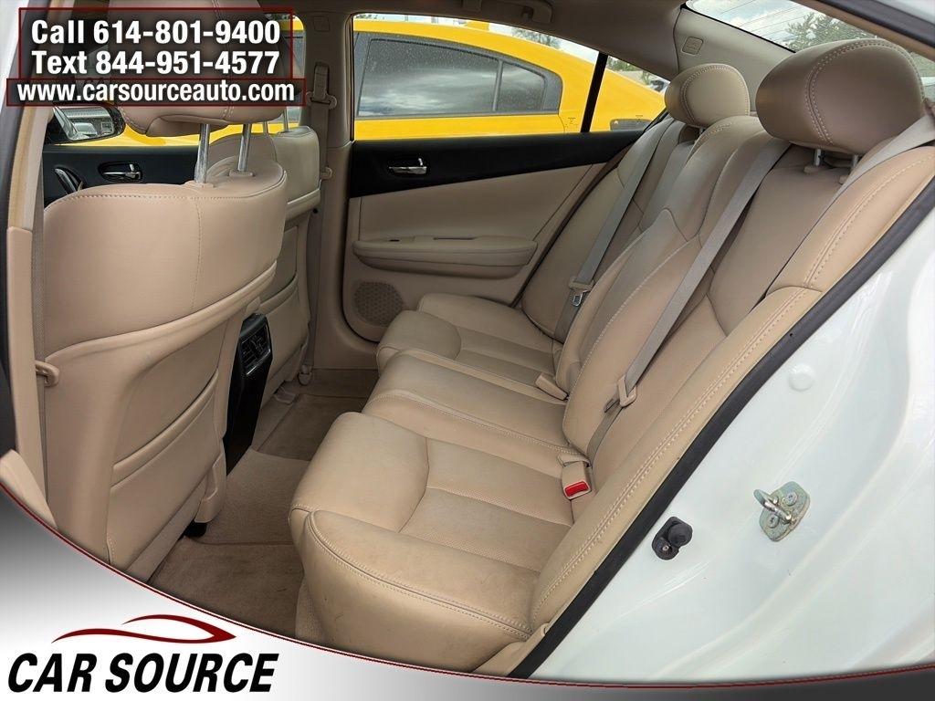 Nissan Maxima  2014
