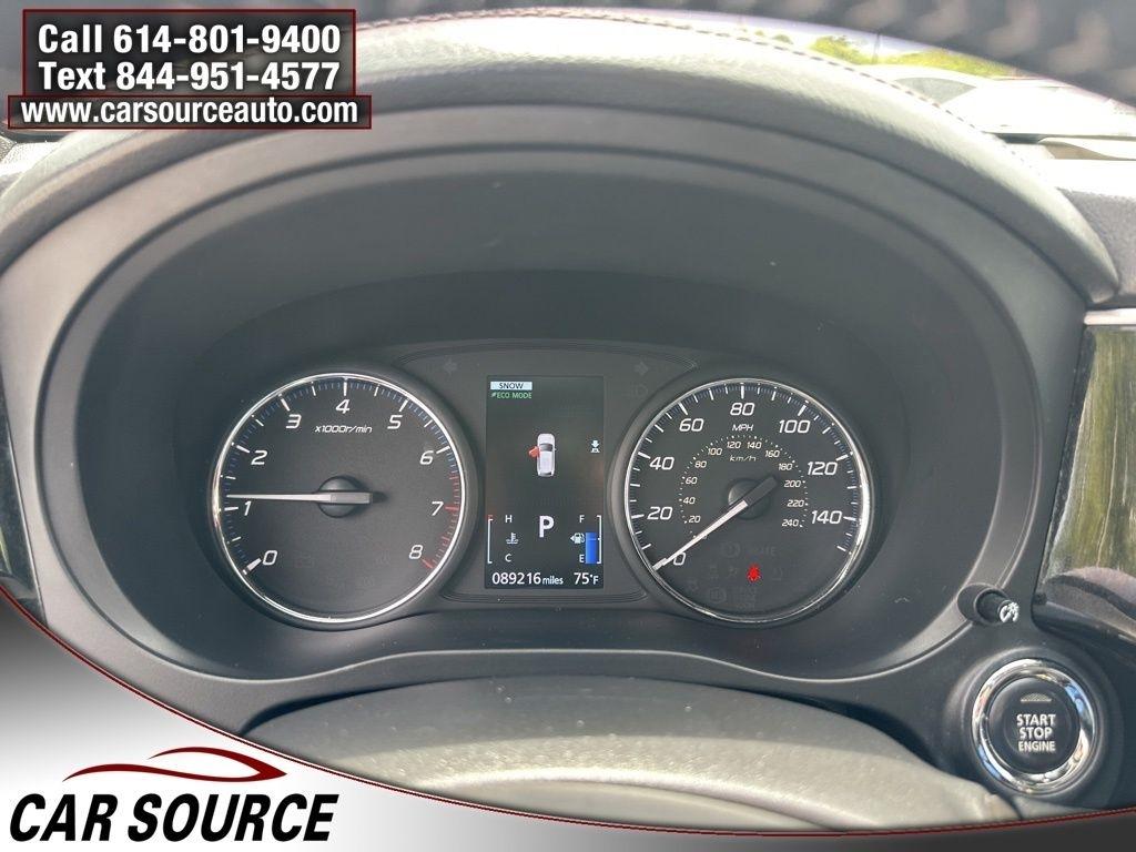 Mitsubishi Outlander  2019