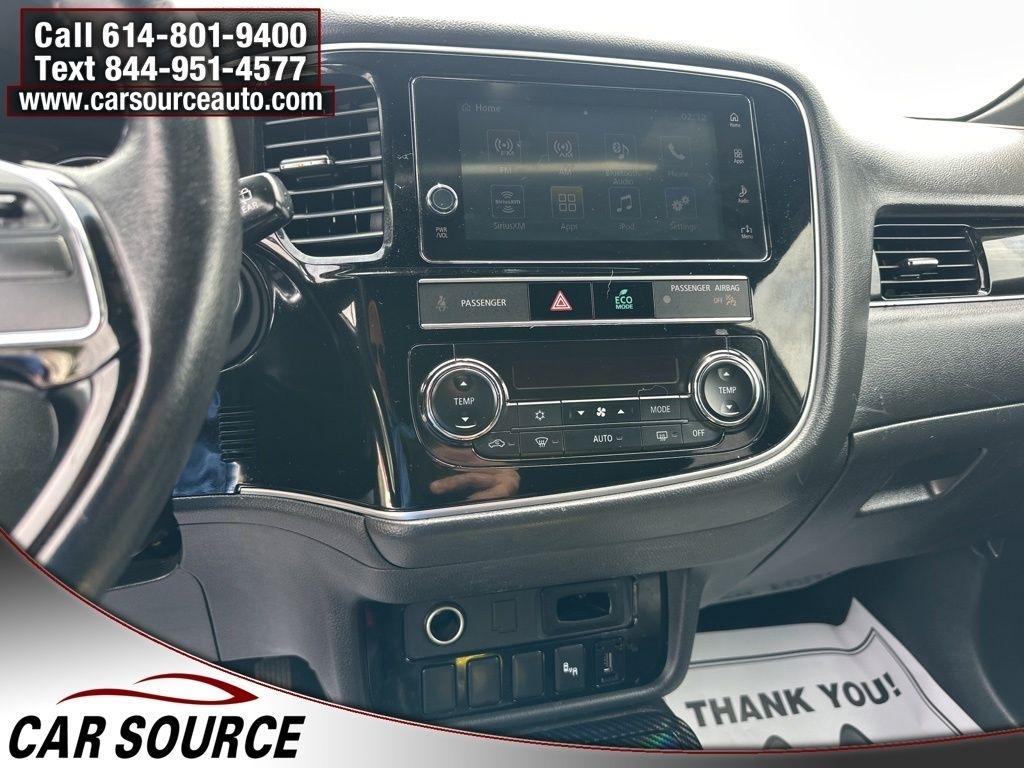 Mitsubishi Outlander  2019