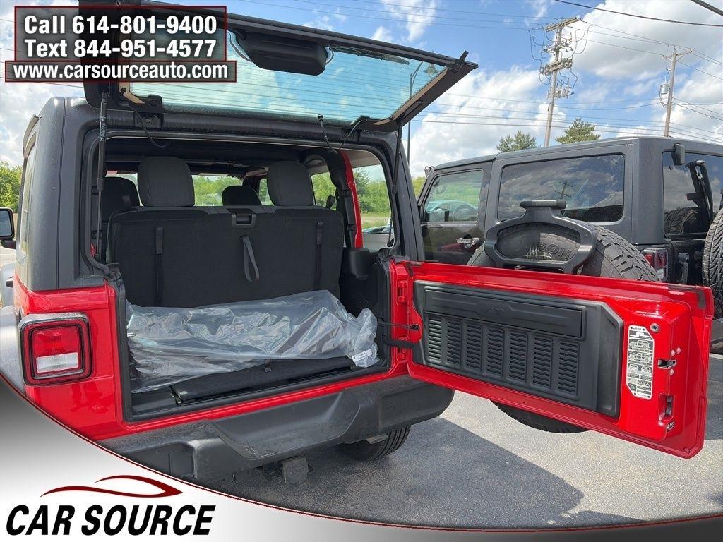 Jeep Wrangler  2025