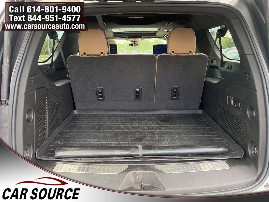 Chevrolet Suburban  2023