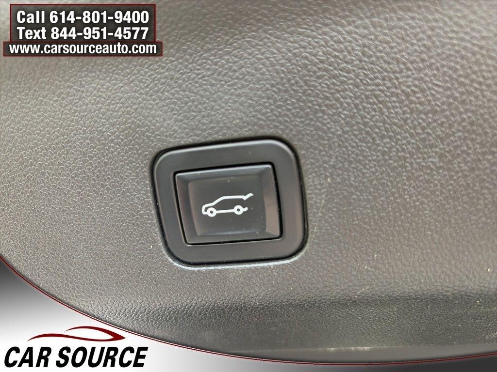 Chevrolet Suburban  2023