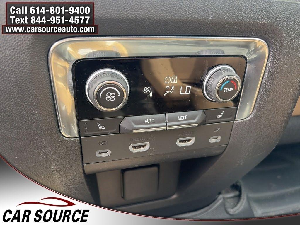 Chevrolet Suburban  2023