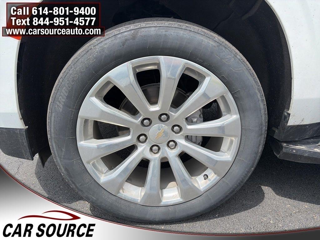 Chevrolet Suburban  2023