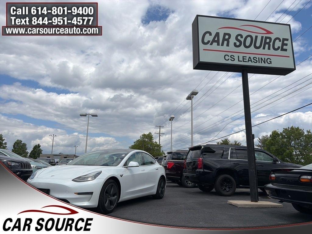Tesla Model 3  2020