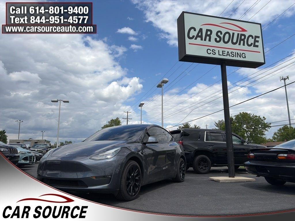 Tesla Model Y  2021