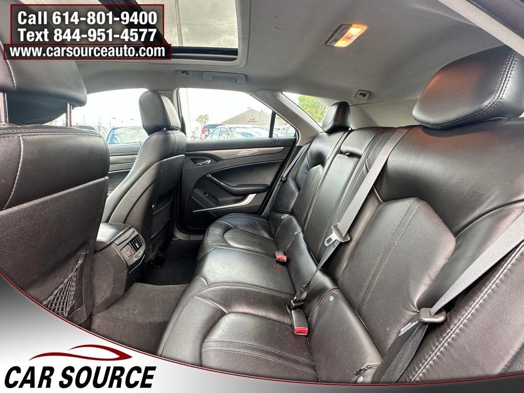 Cadillac CTS Wagon  2011