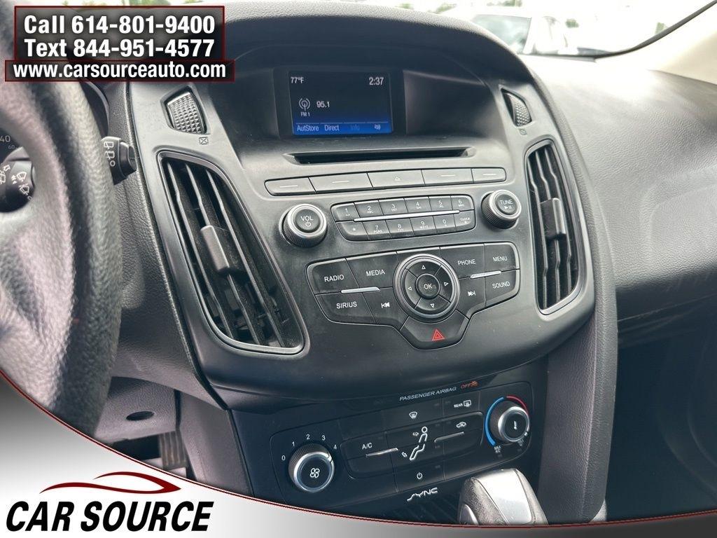 Ford Focus  2016