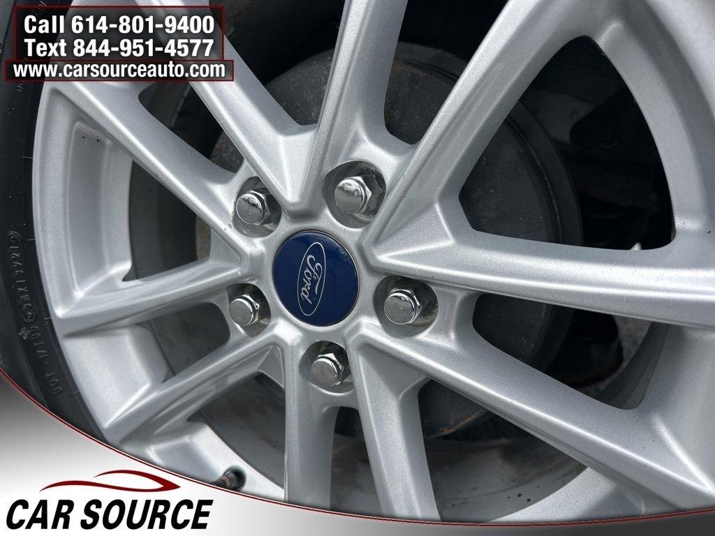 Ford Focus  2016