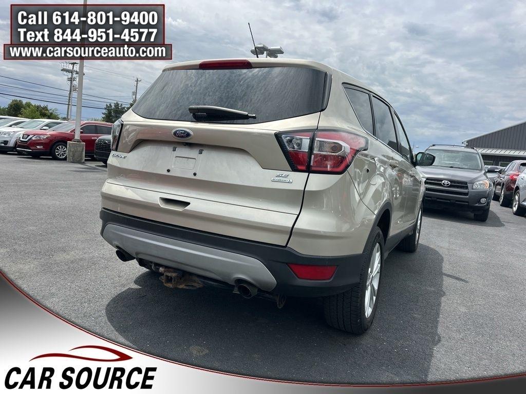 Ford Escape  2017