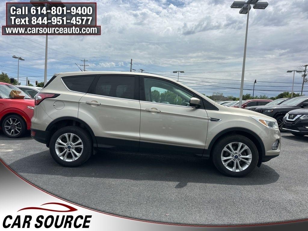 Ford Escape  2017