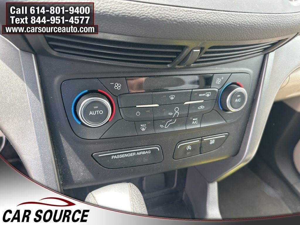 Ford Escape  2017