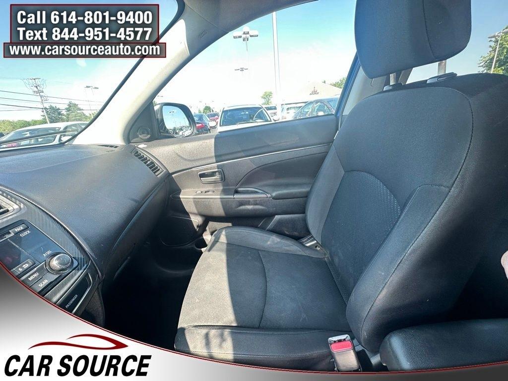 Mitsubishi Outlander Sport  2015