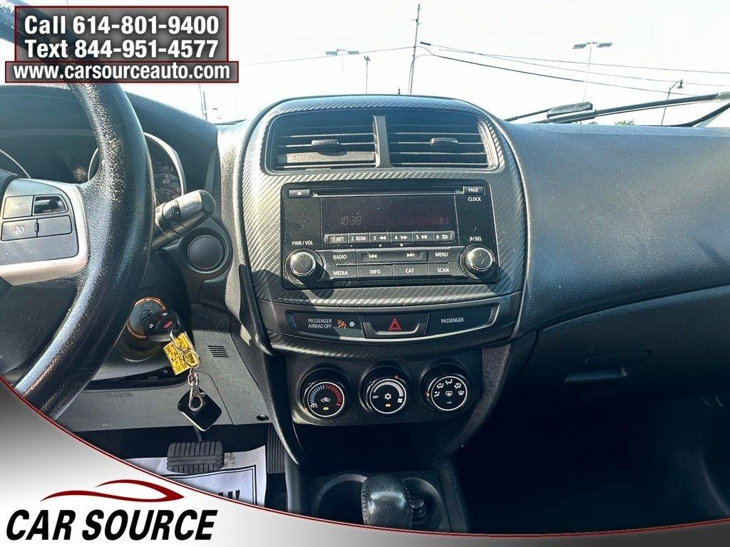 Mitsubishi Outlander Sport  2015