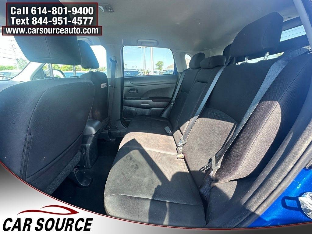Mitsubishi Outlander Sport  2015