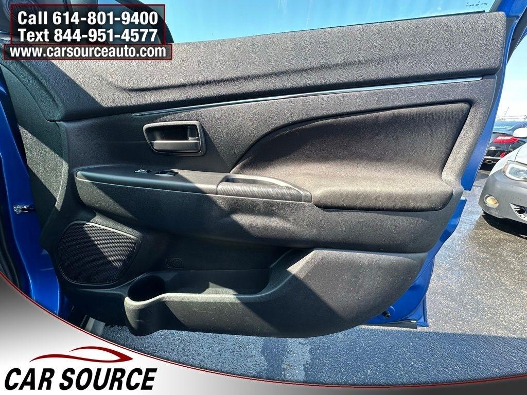 Mitsubishi Outlander Sport  2015