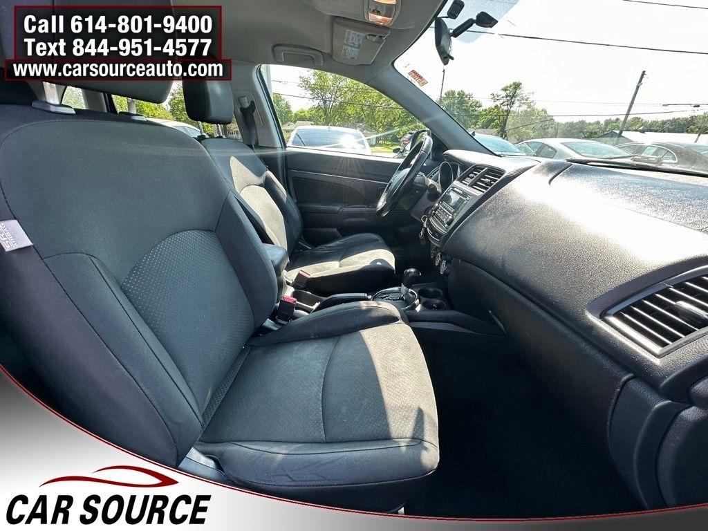 Mitsubishi Outlander Sport  2015