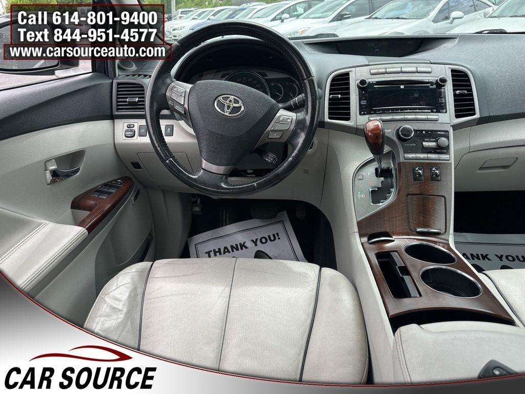 Toyota Venza  2010