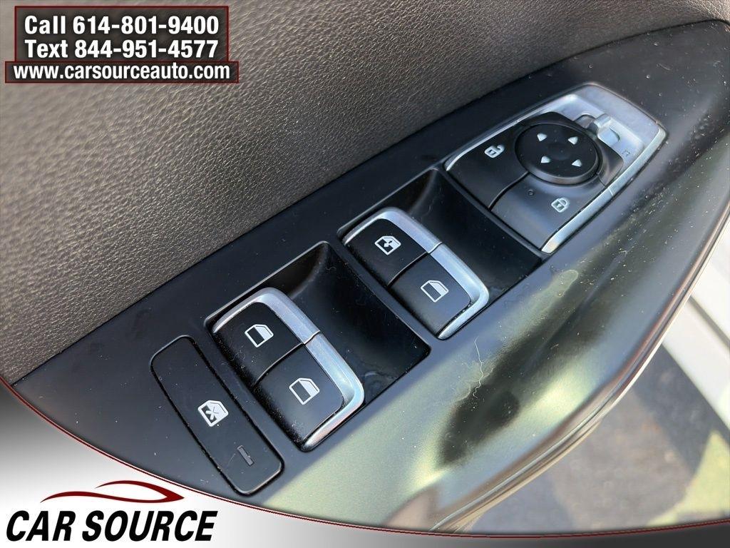 Kia K5  2023