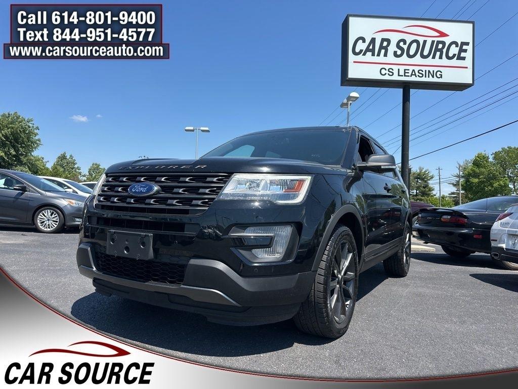 2017 Ford Explorer XLT 4WD's photo