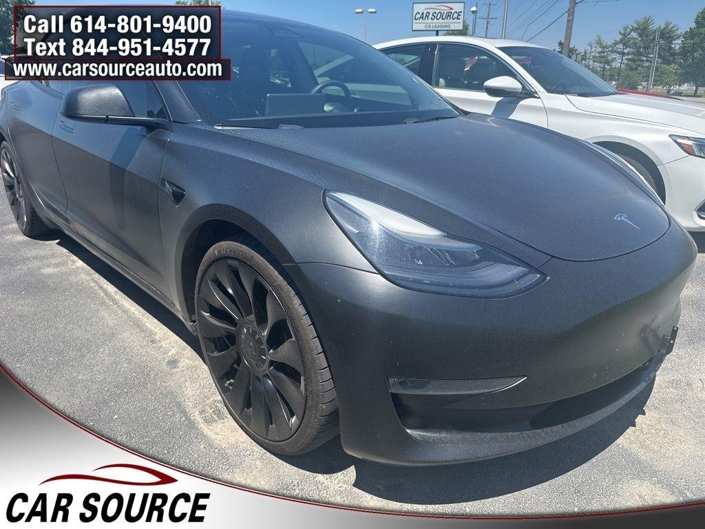 2022 Tesla Model 3's photo
