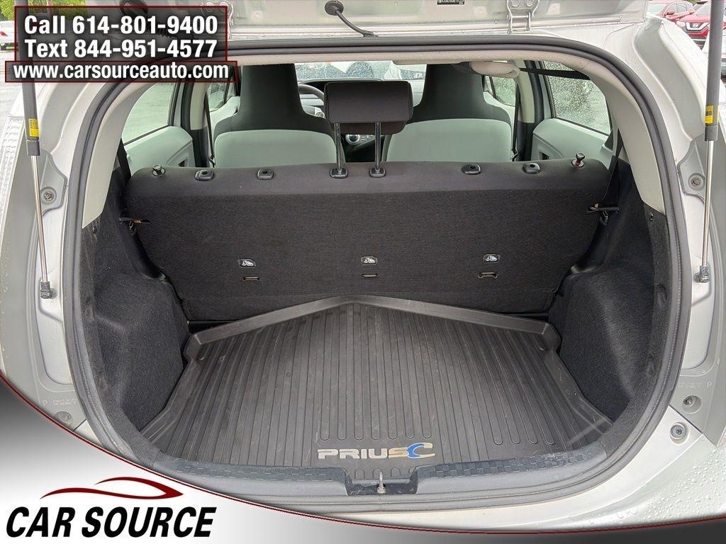 Toyota Prius c  2014