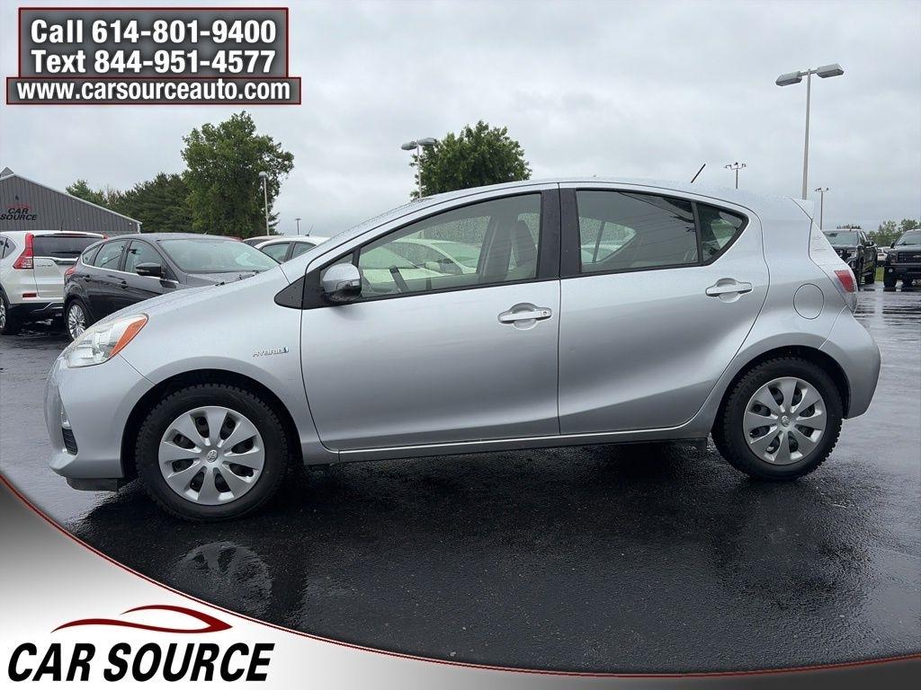 Toyota Prius c  2014