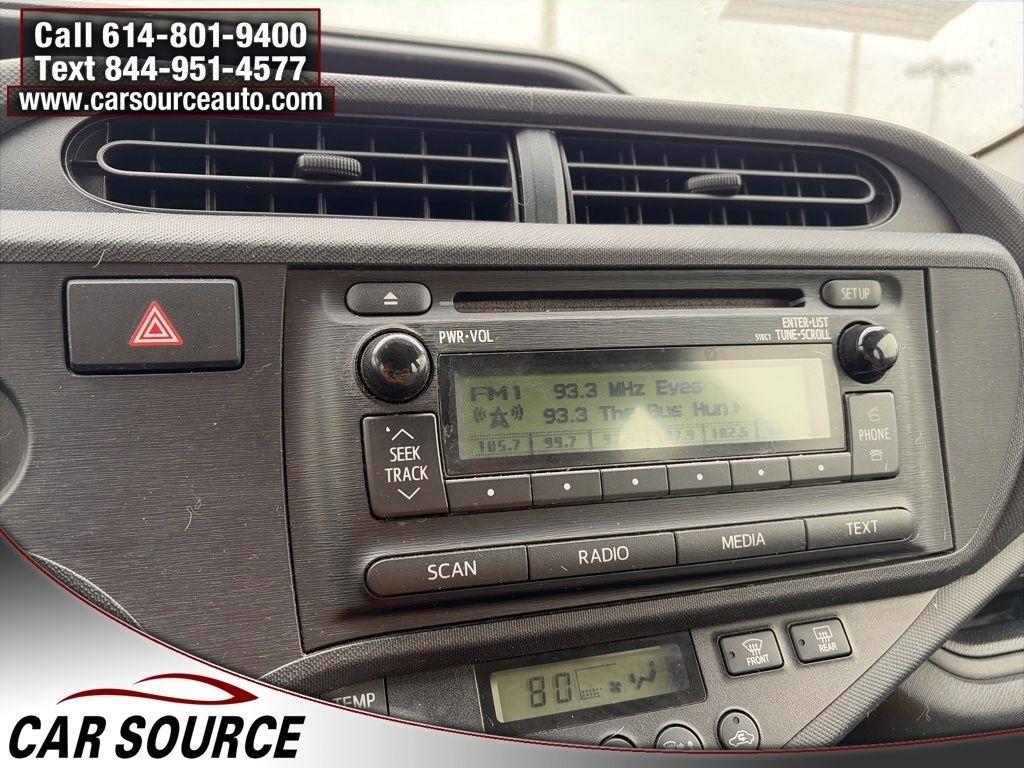 Toyota Prius c  2014