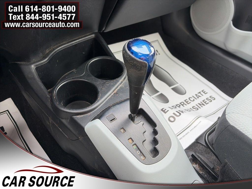 Toyota Prius c  2014