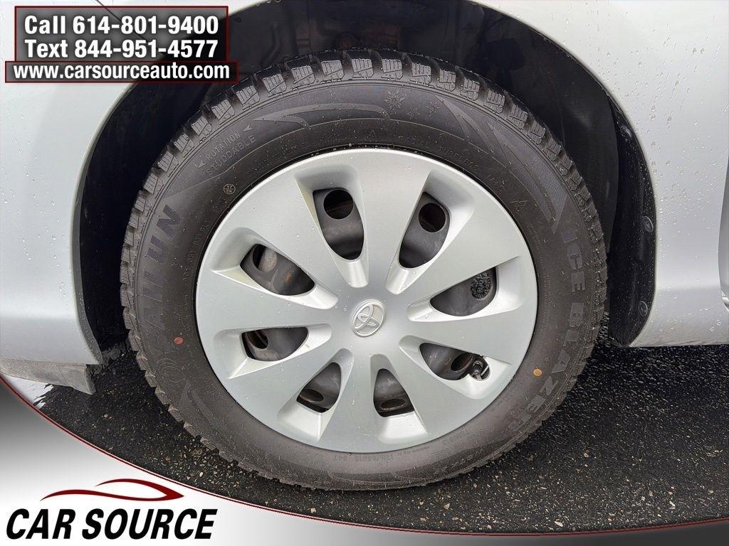 Toyota Prius c  2014