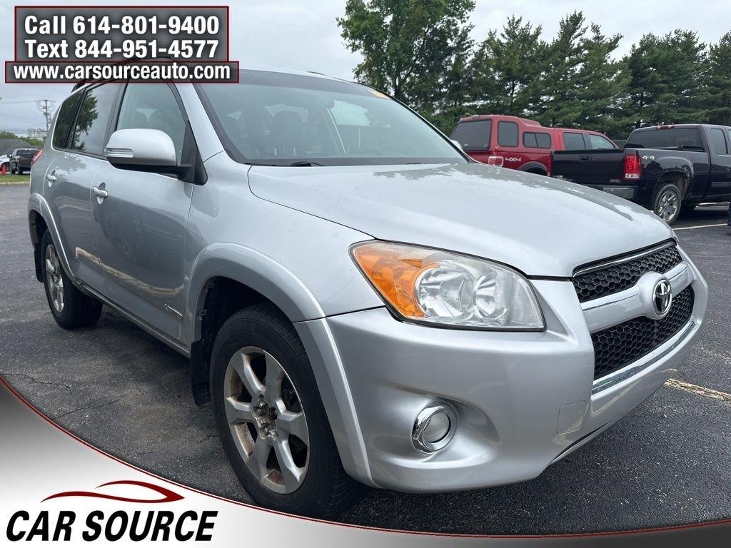 Toyota RAV4  2012