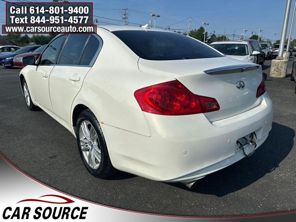 Infiniti G37 Sedan  2012