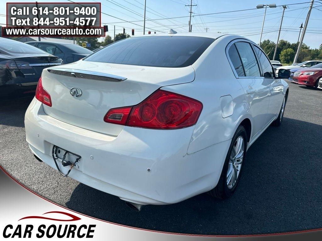 Infiniti G37 Sedan  2012