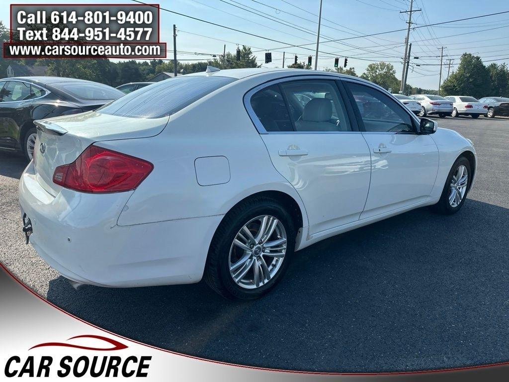 Infiniti G37 Sedan  2012