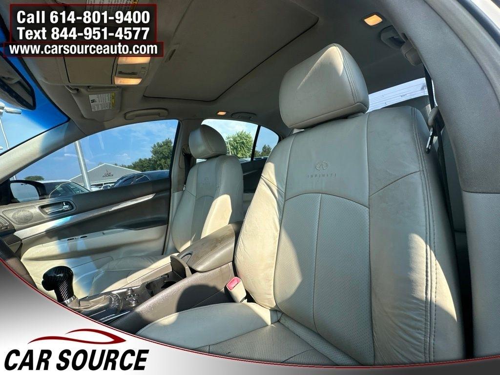 Infiniti G37 Sedan  2012