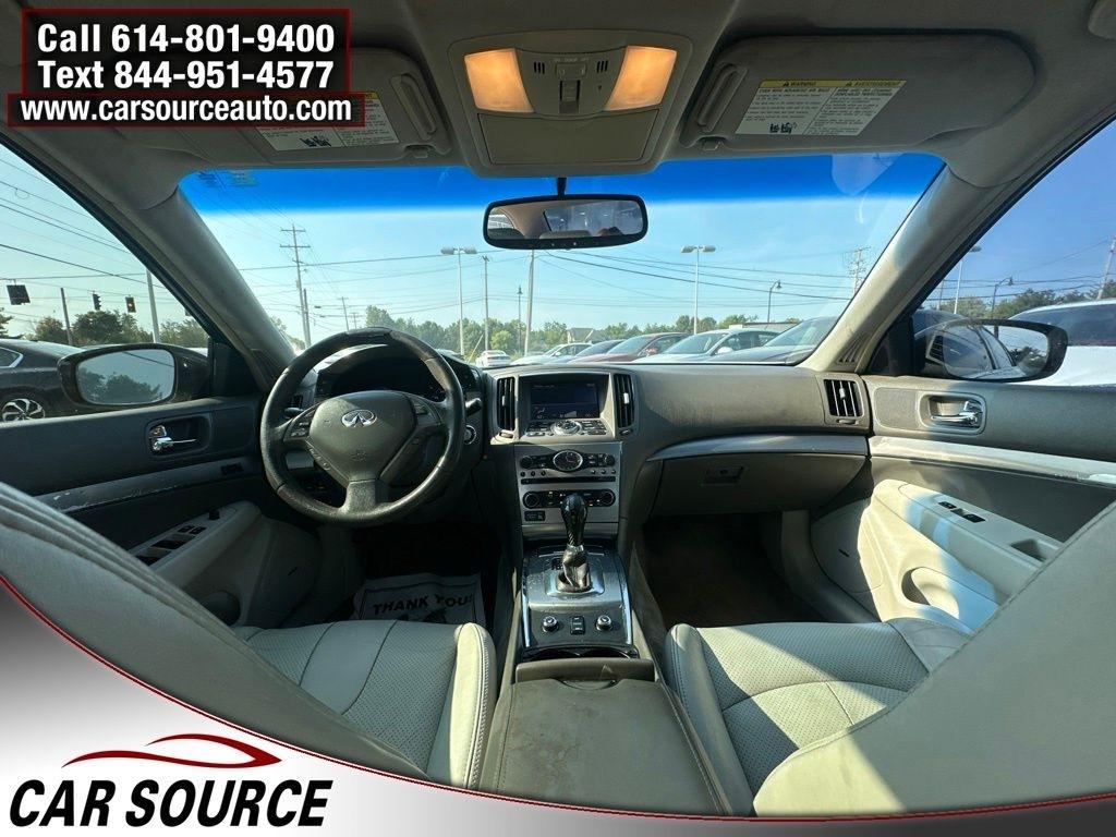 Infiniti G37 Sedan  2012
