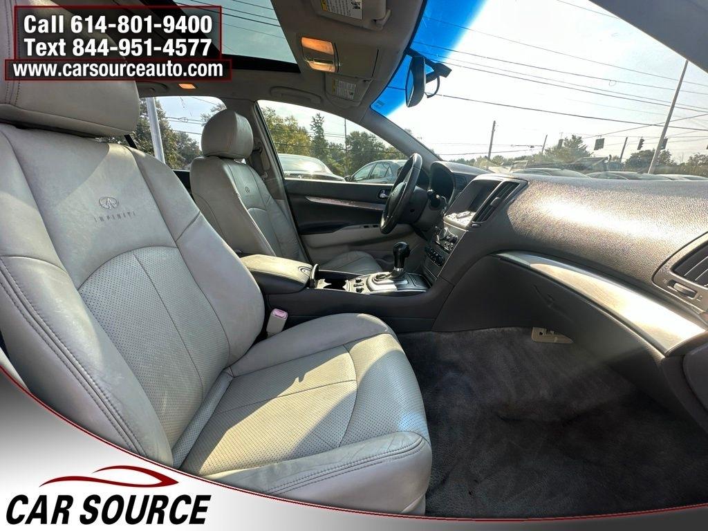 Infiniti G37 Sedan  2012